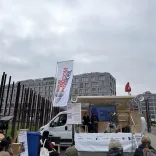 Das Berlin Freedom Mobil an der Bernauer Straße