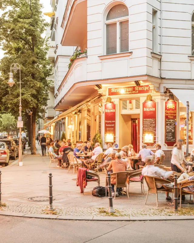 Charlottenburg-Wilmersdorf, Ludwigkirchplatz
